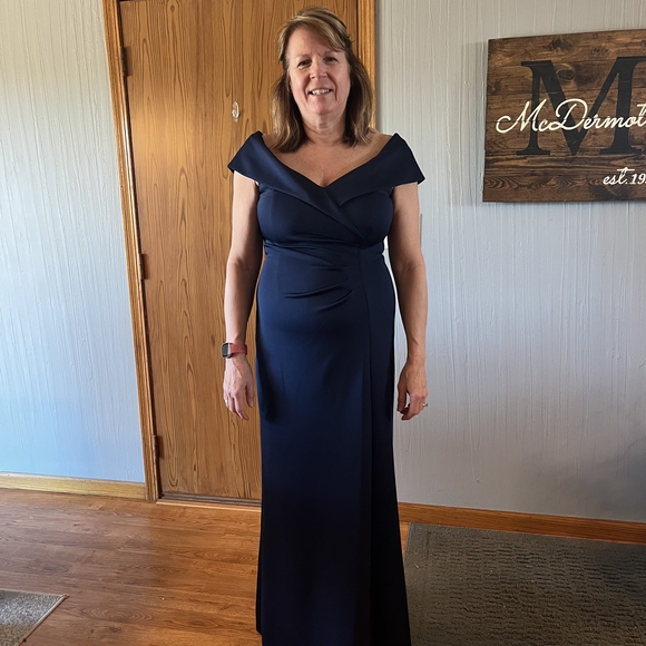 Xscape Navy Blue Dress - Picture 4 of 5